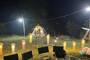 Hoà Bình Hideaway Camping image