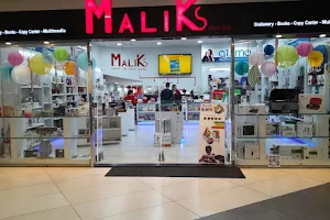Malik's Le Mall Dbayeh image
