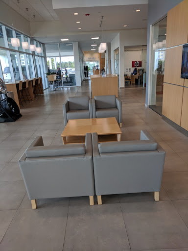 Ford Dealer «Plantation Ford», reviews and photos, 707 N State Rd 7, Plantation, FL 33317, USA