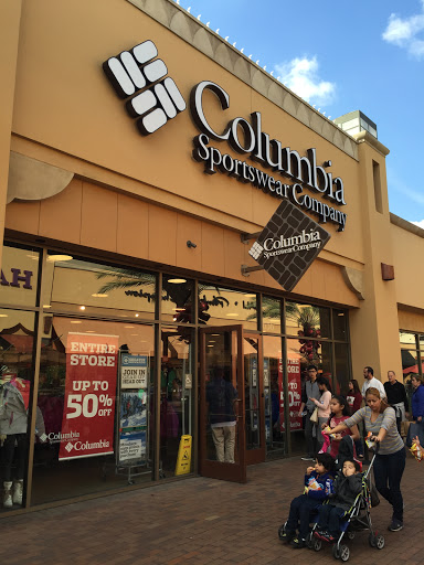 Columbia Sportswear Outlet Store, 100 Citadel Dr #636, Commerce, CA 90040, USA, 