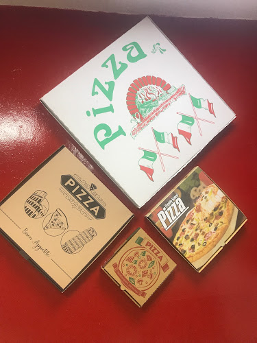 Comments and reviews of Mega Pizza Birmingham