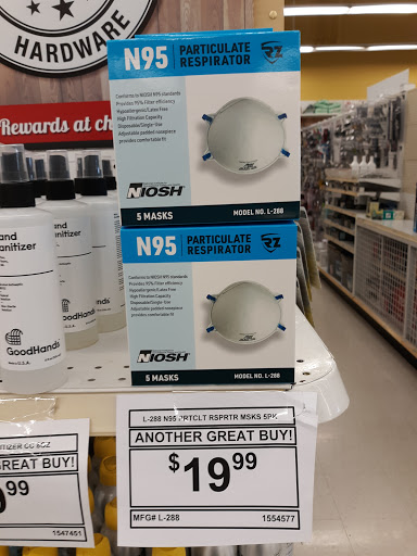 Hardware Store «Town & Country Hardware», reviews and photos, 910 Gateway Commons Cir, Wake Forest, NC 27587, USA