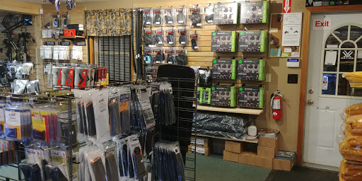 Sporting Goods Store «Big Bear Hunting & Firearms - Hunting Store», reviews and photos, 401 Putnam Pike, Harmony, RI 02829, USA