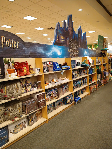 Book Store «Barnes & Noble», reviews and photos, 1925 Hampton Inn Ct, Winston-Salem, NC 27103, USA