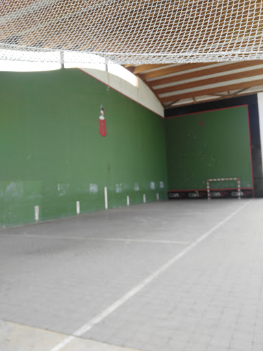 Frontón de Ancín en Ancín – Antzin, Navarra