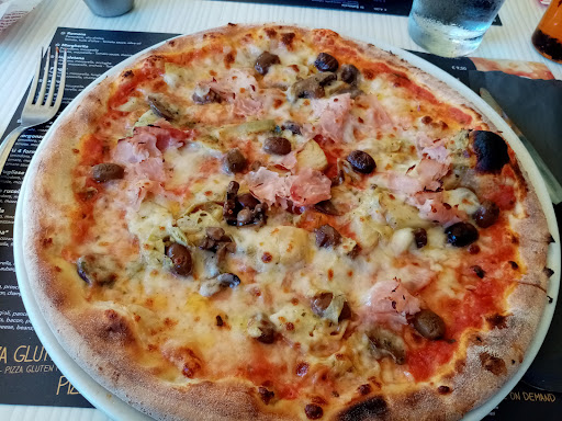 Ristorante Pizzeria Le Due Lanterne in Ventimiglia, Provincia di Imperia