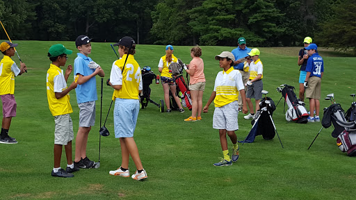 Golf Course «Tunxis Country Club», reviews and photos, 87 Town Farm Rd, Farmington, CT 06032, USA