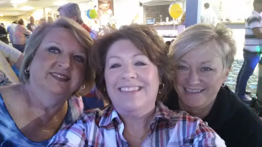 Bowling Alley «Columbus Bowling Center», reviews and photos, 3010 State St, Columbus, IN 47201, USA