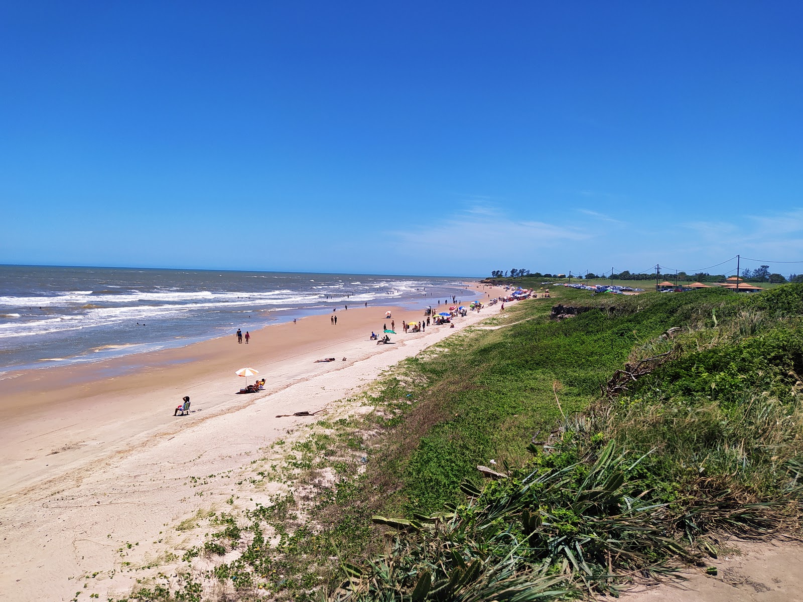 Fotografija Plaža Lagoa Doce z svetel pesek površino