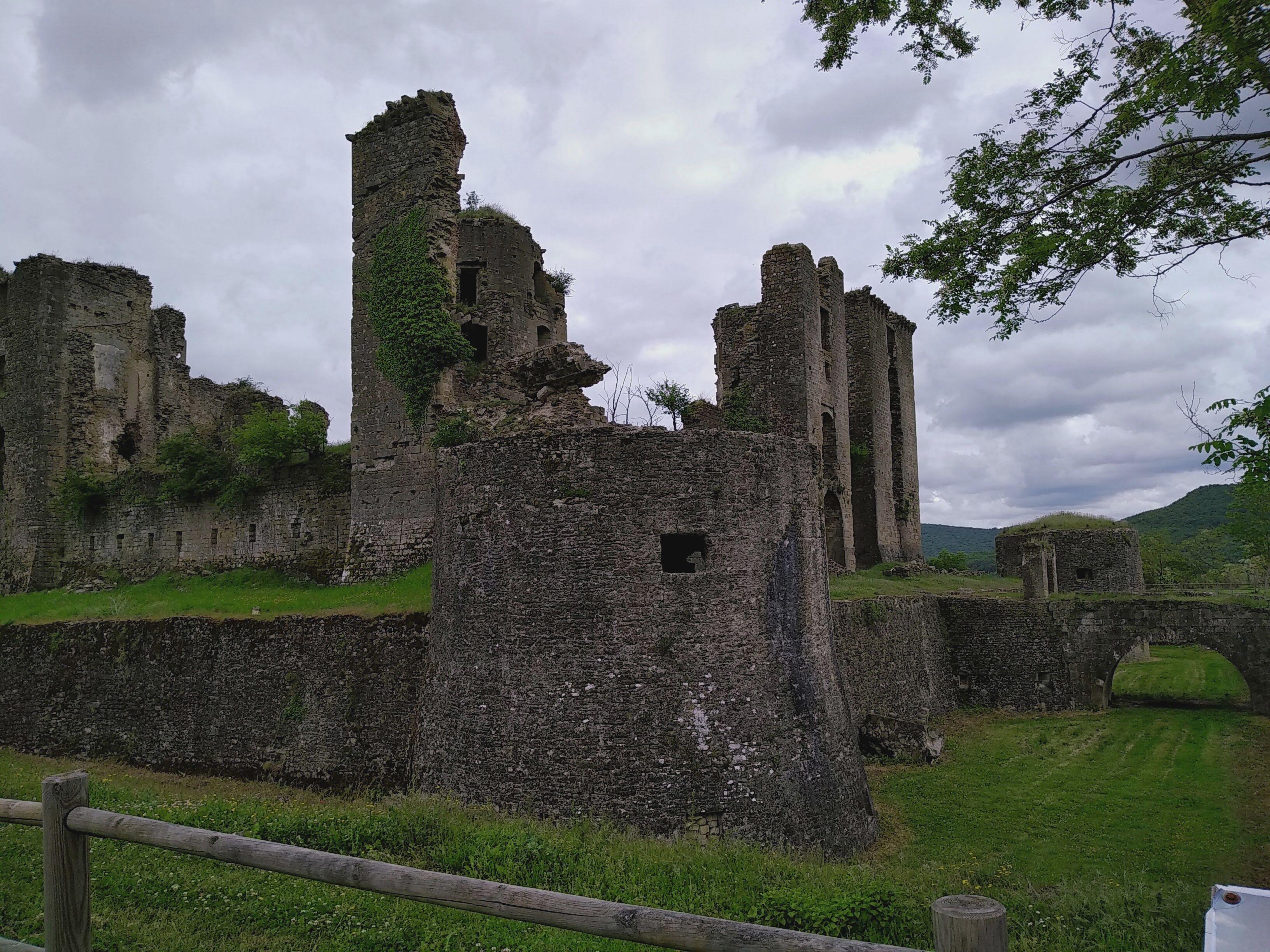 Photo n° 30 de l'avis de Gérard.e fait le 22/05/2019 à 14:00