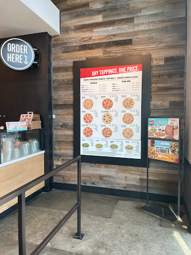 Pet Supply Store «Mud Bay», reviews and photos, 2540 NW 188th Ave, Hillsboro, OR 97124, USA