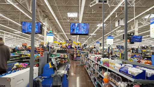 Department Store «Walmart Supercenter», reviews and photos, 1351 Veterans Pkwy, Clarksville, IN 47129, USA