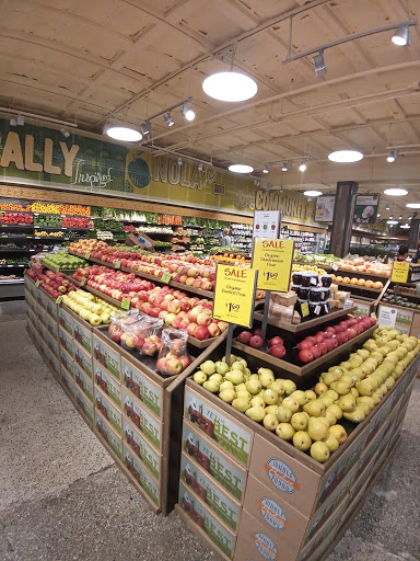 Grocery Store «Whole Foods Market», reviews and photos, 300 N Broad St, New Orleans, LA 70119, USA