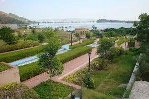 Rajiv Gandhi Garden image