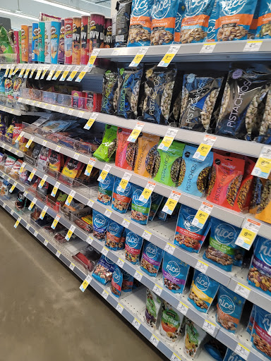 Drug Store «Walgreens», reviews and photos, 589 N McLean Blvd, Elgin, IL 60123, USA