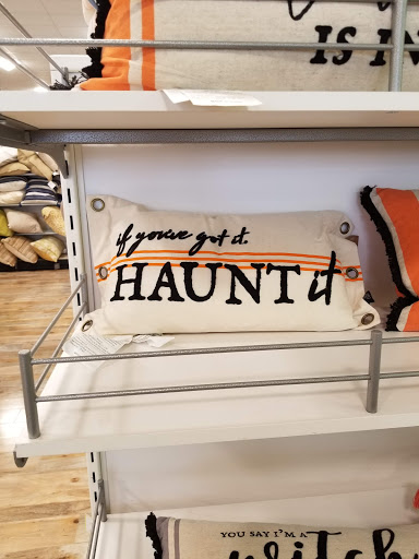 Department Store «Marshalls and HomeGoods», reviews and photos, 5245 Monroe St, Toledo, OH 43623, USA