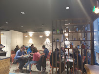 Atmosphère du Restaurant libanais TASCA - Mezze Bar, Restaurant et Traiteur Libanais à Voisins-le-Bretonneux - n°3