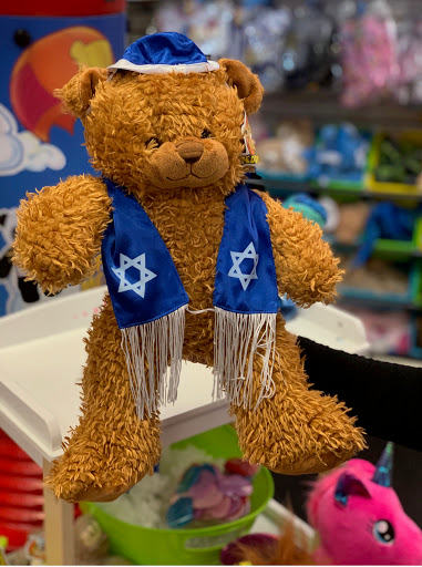 Toy Store «Beanstalk Toys and Books», reviews and photos, 654 Central Ave, Highland Park, IL 60035, USA