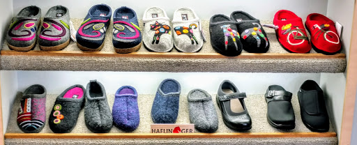 Shoe Store «Mast Shoes Ann Arbor», reviews and photos, 2517 Jackson Ave, Ann Arbor, MI 48103, USA