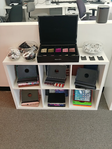 Cell Phone Store «Cellairis», reviews and photos, 1570 Old Alabama Rd #201, Roswell, GA 30076, USA