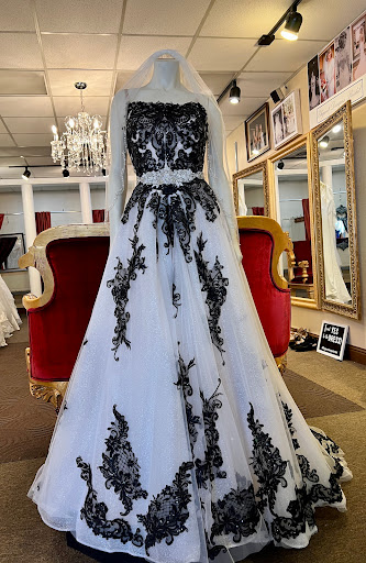 Bridal Shop «Elegant Designs Bridal», reviews and photos, 2001 Arden Way, Sacramento, CA 95825, USA