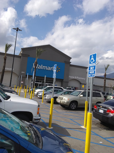 Department Store «Walmart», reviews and photos, 4001 Hallmark Pkwy, San Bernardino, CA 92407, USA