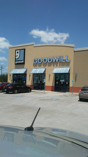 Thrift Store «Goodwill», reviews and photos