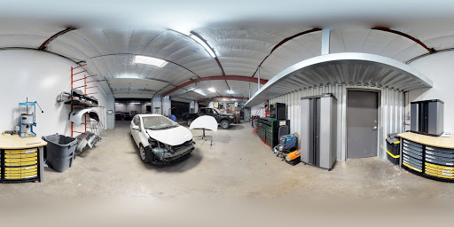 Auto Body Shop «Orlando Auto Body», reviews and photos, 1007 S Center St, Mesa, AZ 85210, USA