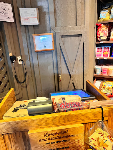 American Restaurant «Cracker Barrel Old Country Store», reviews and photos, 3701 Elmsley Ct, Greensboro, NC 27406, USA