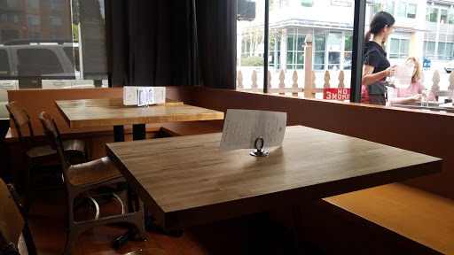 Cocktail Bar «The Grocery Cocktail & Social», reviews and photos, 115 W 7th St, Vancouver, WA 98660, USA