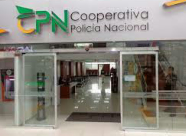 Opiniones de Cooperativa Policía Nacional en Ambato - Banco