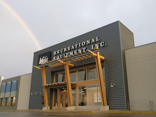 Camping Store «REI», reviews and photos, 8490 Castleton Corner Dr, Indianapolis, IN 46250, USA