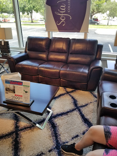 Furniture Store «Rooms To Go & Rooms To Go Kids Furniture Store - Miami International (Doral)», reviews and photos, 10623 NW 12th St, Doral, FL 33172, USA