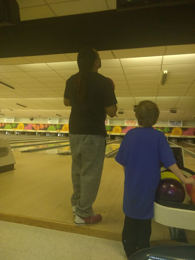 Bowling Alley «Freeway Lanes of Warren», reviews and photos, 2700 Parkman Rd NW, Warren, OH 44485, USA