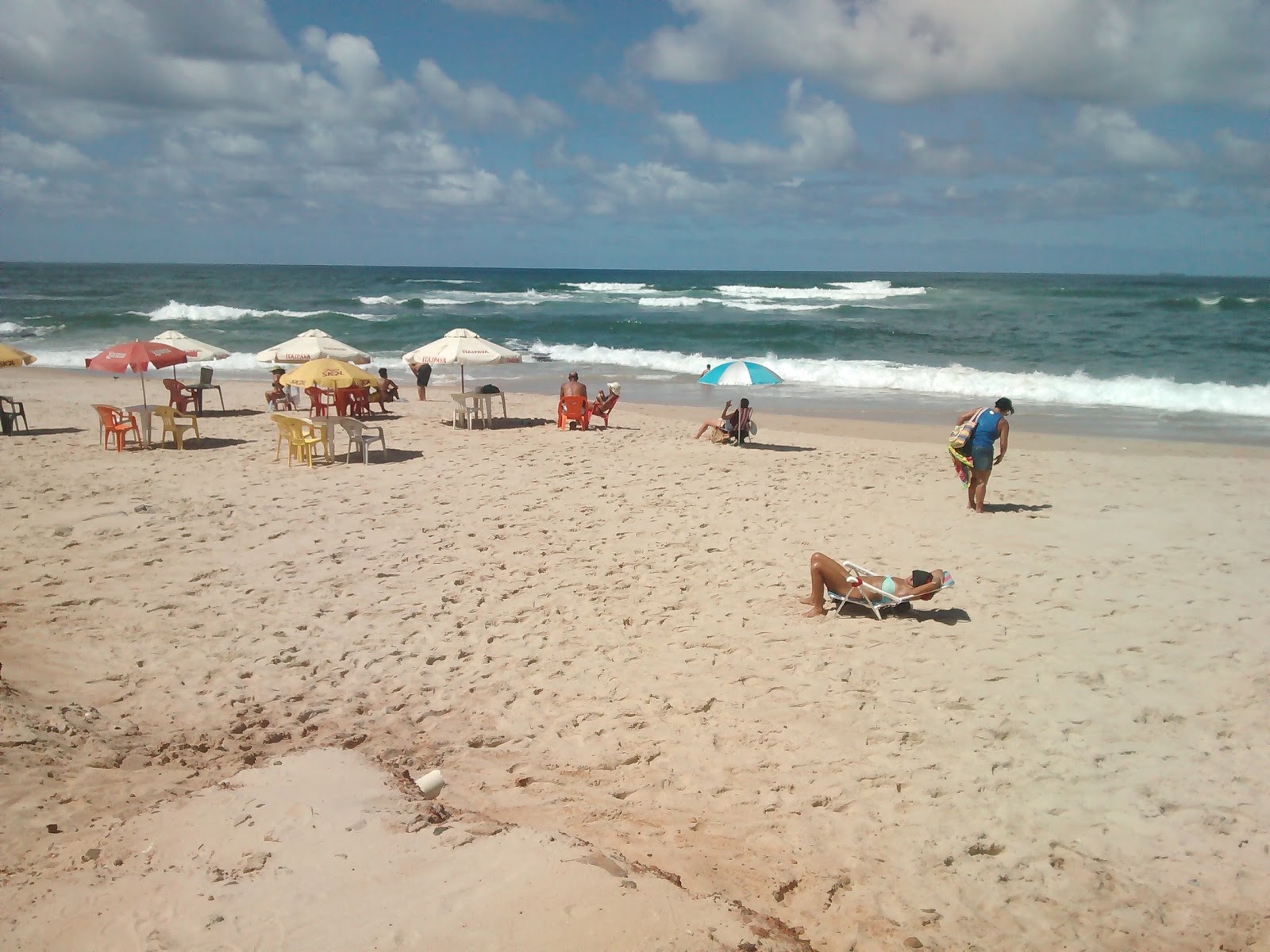 Valokuva Praia da Pitubaista. - suosittu paikka rentoutumisen tuntijoille
