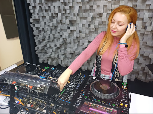 Academia de música electrónica Warm Up en Torrejón de Ardoz