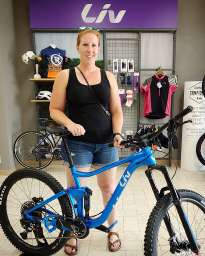 Bicycle Repair Shop «Riverside Bicycle Shop», reviews and photos, 101 N Riverside Dr, Clarksville, TN 37040, USA