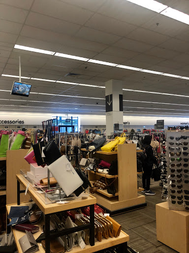 Department Store «Nordstrom Rack Downtown San Francisco», reviews and photos, 555 9th St, San Francisco, CA 94103, USA