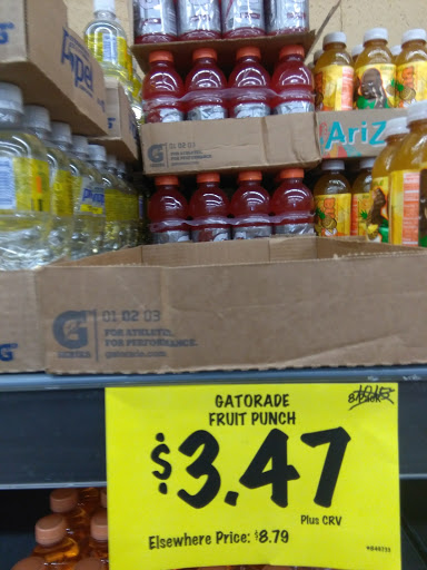 Grocery Store «Grocery Outlet Bargain Market», reviews and photos, 3566 W Shaw Ave, Fresno, CA 93711, USA