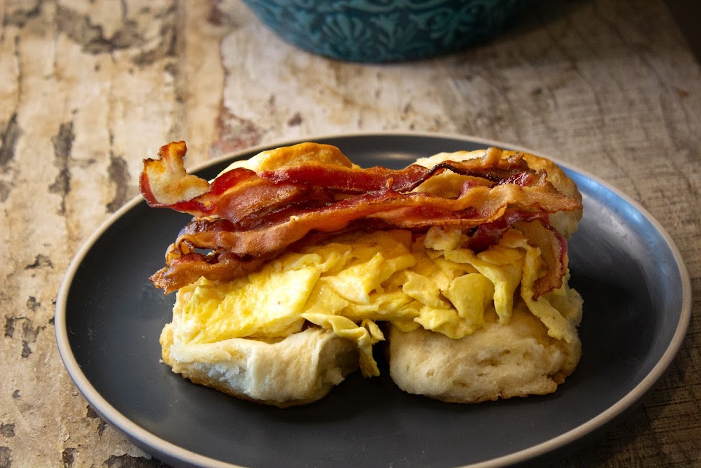 Milk & Honey Cafe - Colonial Heights 23834