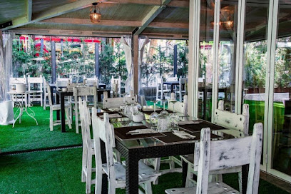 RESTAURANTE LOS JARDINES DE LA BRASERíA