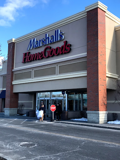 Marshalls & HomeGoods image 1