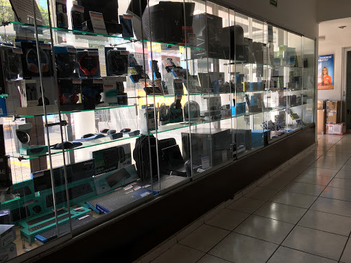 Tienda de accesorios para computadoras Santiago de Querétaro