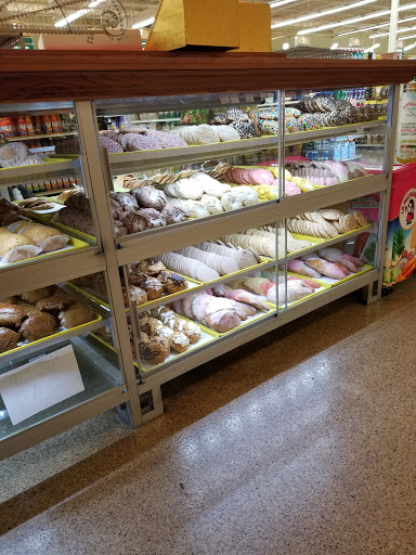 Grocery Store «Villa Park Fruit Market», reviews and photos, 302 W North Ave, Villa Park, IL 60181, USA