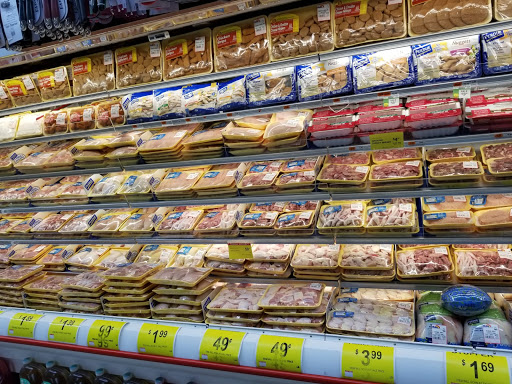 Grocery Store «Bravo Supermarkets», reviews and photos, 401 Fulton Ave, Hempstead, NY 11550, USA