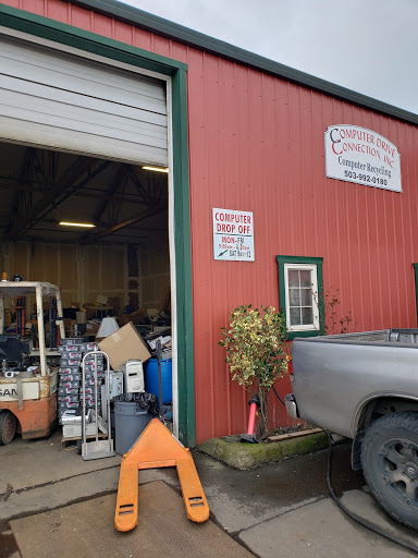 Computer Drive Connection Inc, 909 N Freemont Ln, Cornelius, OR 97113, USA, 