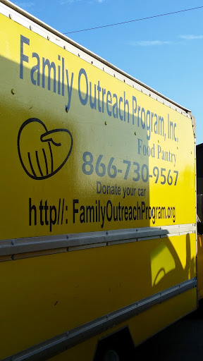 Shopping Mall «Hillcrest Shopping Center», reviews and photos, 1701 N Larkin Ave, Crest Hill, IL 60403, USA