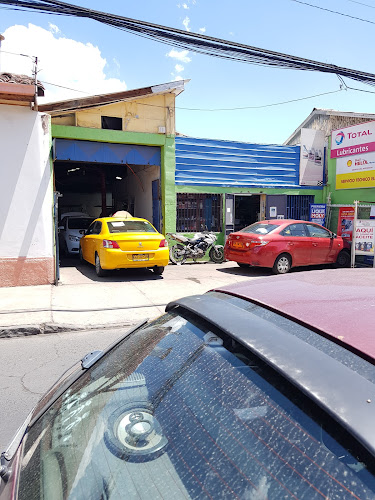 Opiniones de "Elimar" Servicio Técnico Automotriz, Mecanica Y Repuestos en San Felipe - Taller de reparación de automóviles