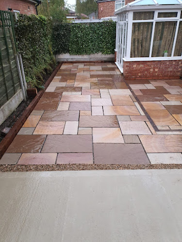 Reviews of Trafford Contractors in Manchester - Landscaper