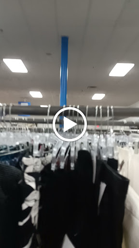 Thrift Store «Gilbert & University Goodwill Retail Store & Donation Center», reviews and photos, 1900 E University Dr, Mesa, AZ 85203, USA